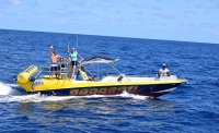 Passeio de Lancha c/ Banana Boat e Mergulho // Boat Tour with Banana Boat & Snorkeling