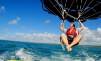 Voo Parasail // Parasailing