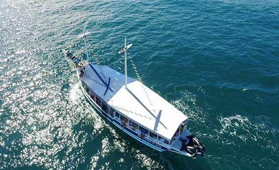Passeio de Escuna c/ Snorkeling // Schooner Tour with Snorkel